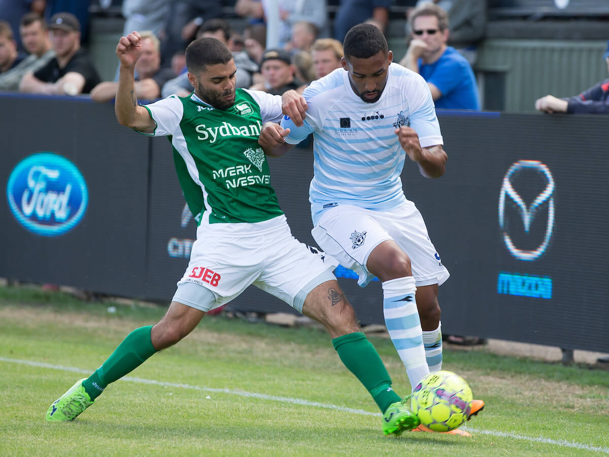 Daniel Norouzi skriver med FC Helsingør