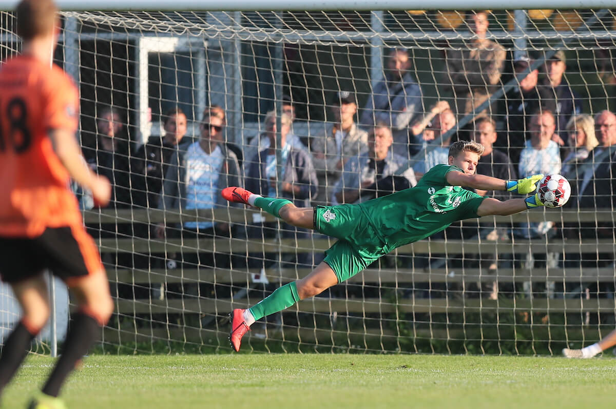 Tre point i topstriden til FC Helsingør