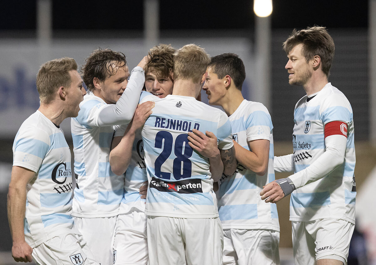 Tre pragtmål sænkede HB Køge