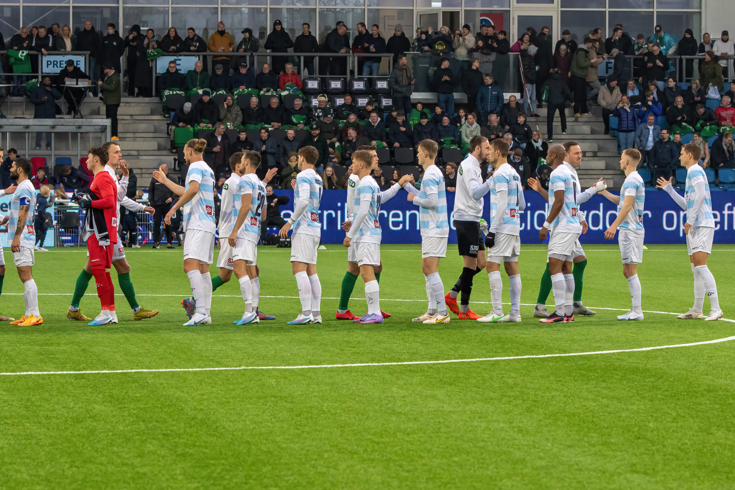 Gratis entré og pølser til tirsdagens hjemmekamp mod Næstved