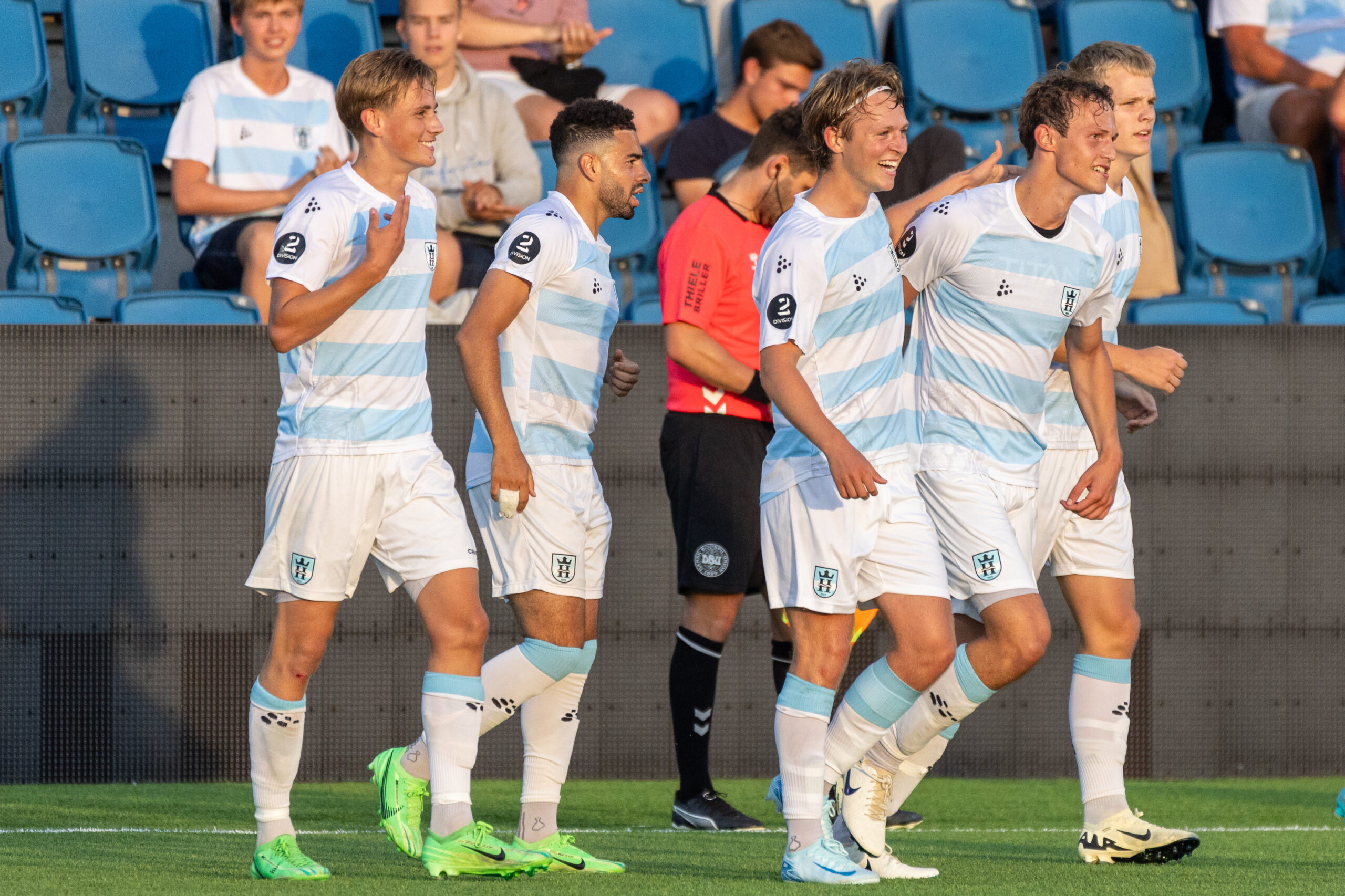 Festaften på hele byens stadion