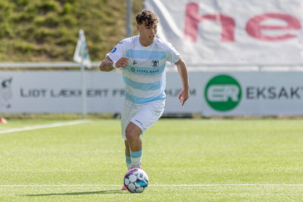 Frederik Karlsen (FC Helsingør) under kampen i NordicBet Liga mellem FC Helsingør og HB Køge den 28. april 2024, på Helsingør stadion.
Foto: Andreas Birkebæk